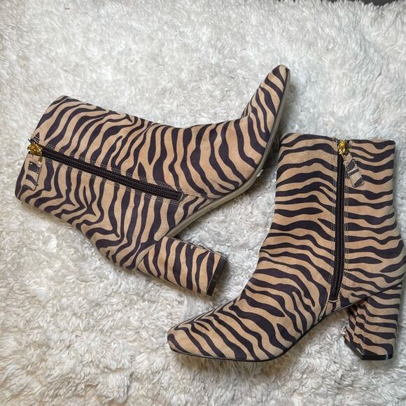 Cole Haan Grand 360 Animal Print Suede Leather Booties - Picture 9 of 9
